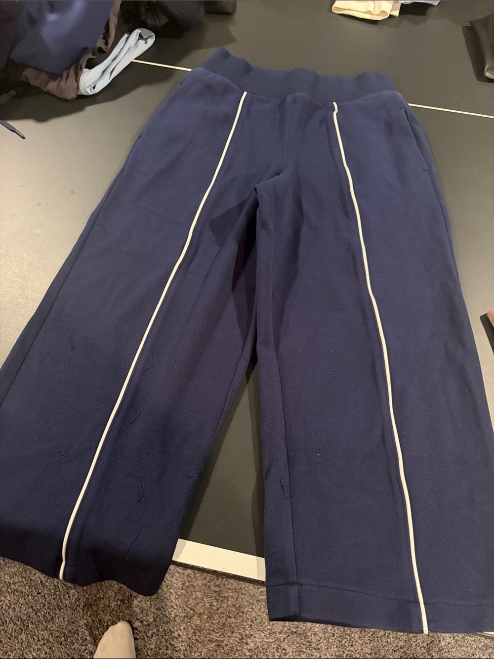 Navy Spanx sweatpants small